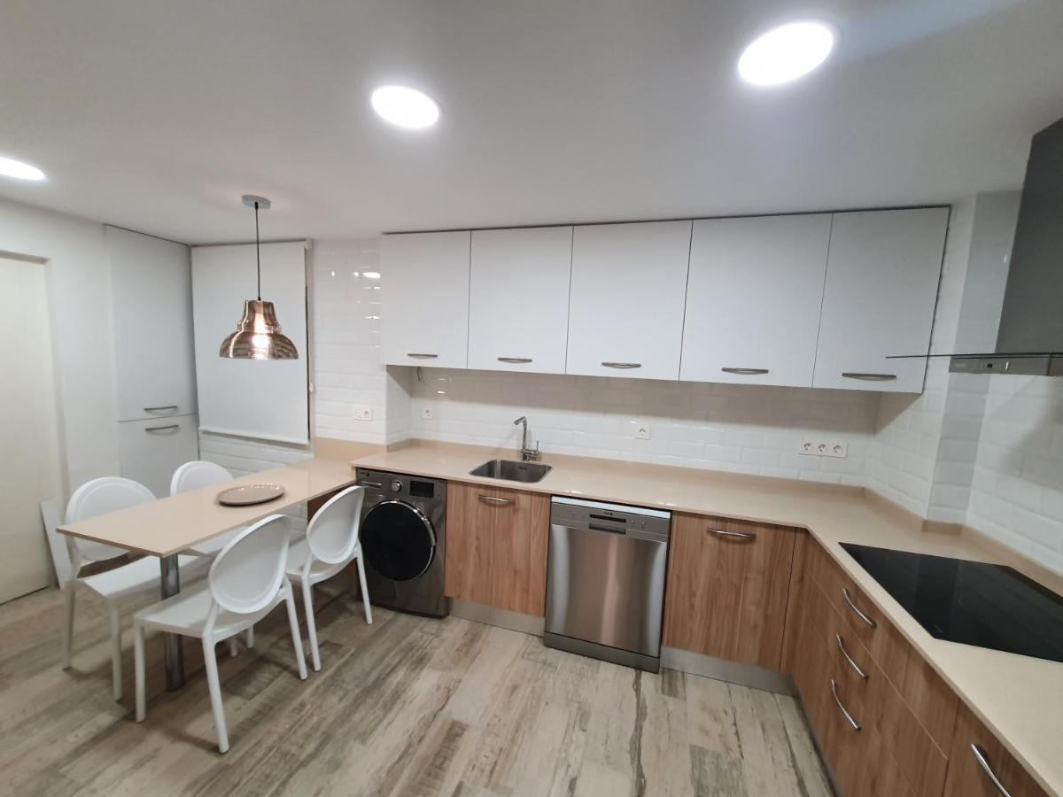 Playa 12 - El Lujo De Estar En 1ª Linea De Playa - Vut-4043-As Apartment Gijon Bagian luar foto